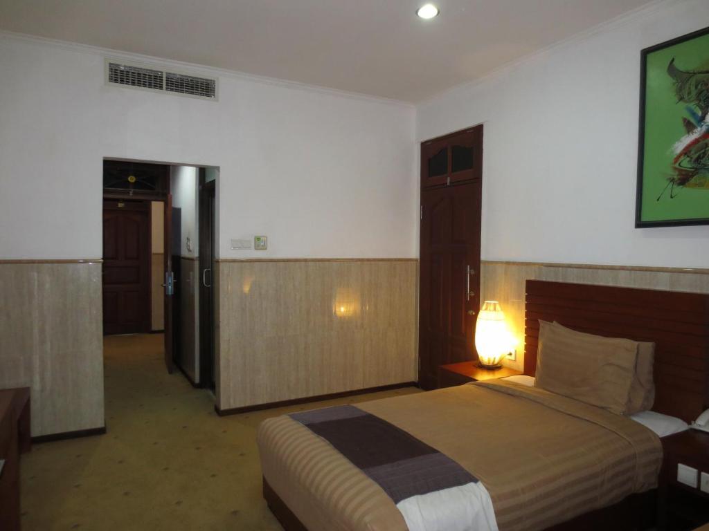 Bali Paradise City Hotel Denpasar Zewnętrze zdjęcie